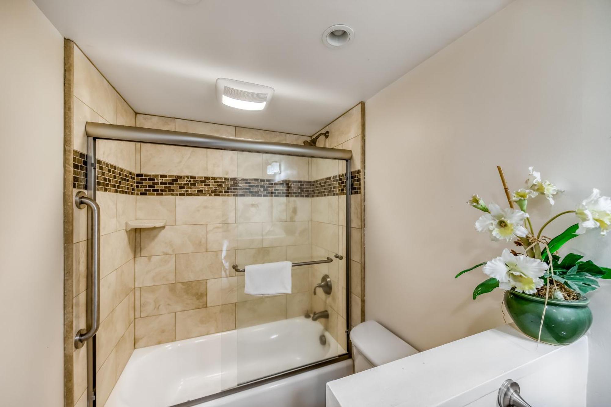 Hololani Resort Kahana الغرفة الصورة
